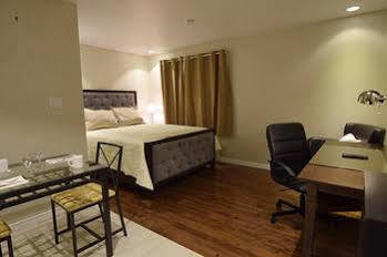 The Lion & 4* Chetwynd